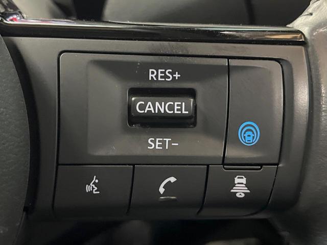 オーラ Ｇ　レザーエディション　９インチディスプレイオーディオ　全周囲カメラ　プロパイロット　インテリジェントエマージェンシーブレーキ　デジタルインナーミラー　ＢＯＳＥサウンド　革シート　１７インチアルミ　革巻きステアリング　ＥＴＣ（5枚目）