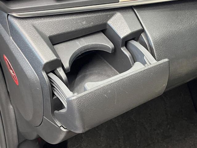 オーラ Ｇ　レザーエディション　９インチディスプレイオーディオ　全周囲カメラ　プロパイロット　インテリジェントエマージェンシーブレーキ　デジタルインナーミラー　ＢＯＳＥサウンド　革シート　１７インチアルミ　革巻きステアリング　ＥＴＣ（48枚目）