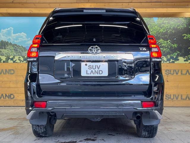 ランドクルーザープラド ＴＸ　Ｌパッケージ　４ＷＤ　７人乗り　サンルーフ　９型ディスプレイオーディオ　全周囲カメラ　レーダークルーズ　シートベンチレーション　　ベージュ革シート　ＬＥＤヘッド　クリアランスソナー　ＥＴＣ　ＯＰ１９インチアルミ（16枚目）