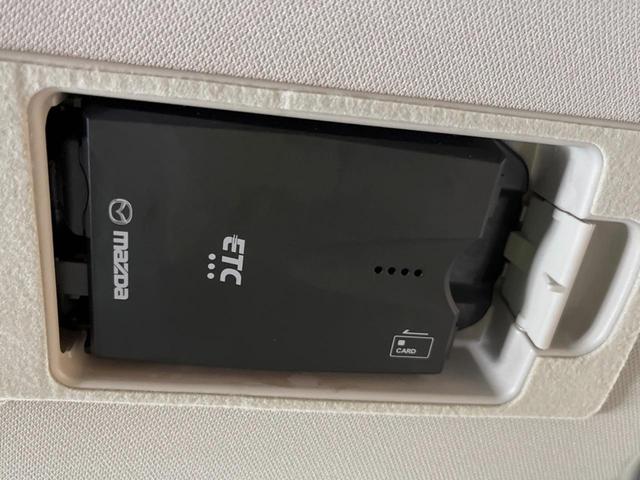 ＣＸ－５ ２０Ｓ　プロアクティブ　マツダコネクトナビ　サイド・バックカメラ　衝突軽減　レーダークルーズ　フリップダウン　ブラインドスポットモニター　デュアルオートエアコン　ＬＥＤヘッド　純正１９インチアルミ　革巻きステアリング　ＥＴＣ（49枚目）