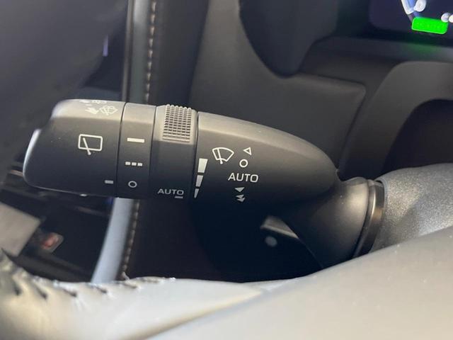 アルファードハイブリッド Ｚ　禁煙車　左右独立ムーンルーフ　１４インチディスプレイオーディオ　全周囲カメラ　１３．２型有機ＥＬフリップダウンモニター　レーダークルーズコントロール　シートベンチレーション　１８インチ純正アルミ（61枚目）