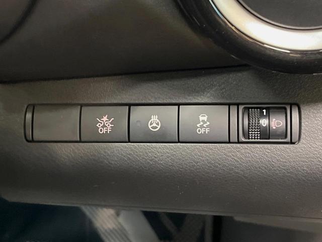 キックス Ｘ　純正９インチナビ　全周囲カメラ　プロパイロット　レーダークルーズ　シートヒーター　ＥＴＣ　ＬＥＤヘッド　禁煙車　クリアランスソナー　純正１７インチアルミ　ハーフレザーシート　革巻きステアリング（29枚目）