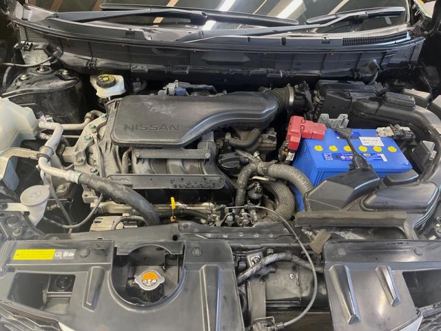 エクストレイル ２０Ｘ　エマージェンシーブレーキパッケージ　７人乗り　メーカーナビ　全周囲カメラ　エマージェンシーブレーキ　クルーズコントロール　シートヒーター　４ＷＤ　ダウンヒルアシスト　ＬＥＤヘッド　１７インチアルミ　革巻きステアリング　スマートキー（18枚目）