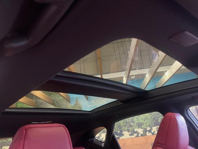 ＮＸ ＮＸ３５０ｈ　Ｆスポーツ　パノラマサンルーフ　１４インチディスプレイオーディオ　全周囲カメラ　プリクラッシュセーフティ　レーダークルーズ　ブラインドスポットモニター　三眼ＬＥＤヘッド　２０インチアルミ　ＥＴＣ　赤革シート（3枚目）