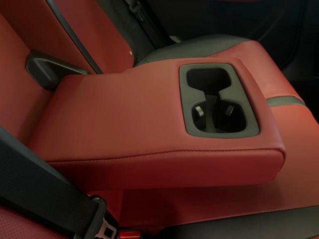 ＮＸ ＮＸ３５０ｈ　Ｆスポーツ　パノラマサンルーフ　１４インチディスプレイオーディオ　全周囲カメラ　プリクラッシュセーフティ　レーダークルーズ　ブラインドスポットモニター　三眼ＬＥＤヘッド　２０インチアルミ　ＥＴＣ　赤革シート（43枚目）