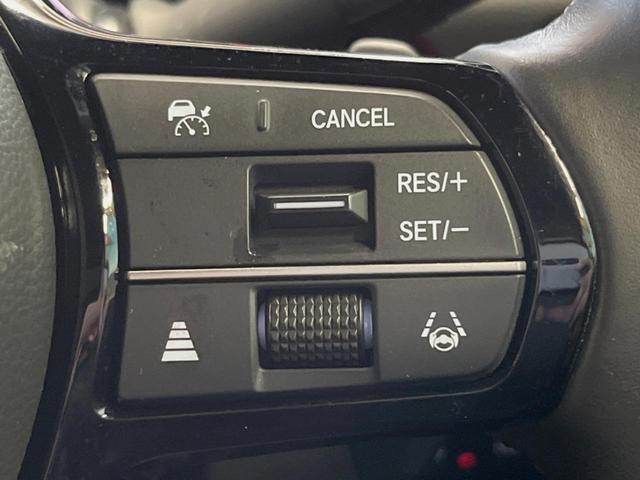 �y�A�_�v�e�B�u�N���[�Y�R���g���[���z�������H�ł̒��������s���y�ɁI�I�����ő��x��ۂN���[�Y�R���g���[�����A�Փˌy���V�X�e���ƘA�g���A�O���̎ԗ������m���ĎԊԂ�ۂ悤�ɑ��x���߂��Ă���܂��I�I