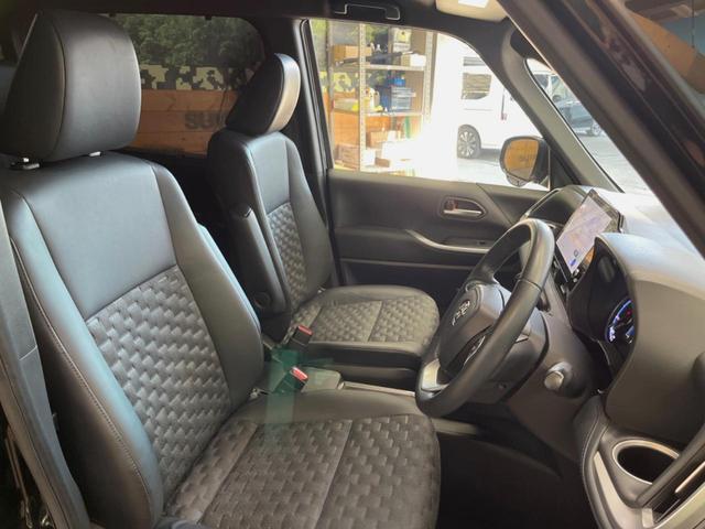 ヴォクシー ハイブリッドＳ－Ｚ　１０．５インチディスプレイオーディオ　バックカメラ　セーフティセンス　レーダークルーズ　フリップダウン　シートヒーター　両側パワスラ　ハーフレザーシート　デュアルオートエアコン　１７インチアルミ（7枚目）