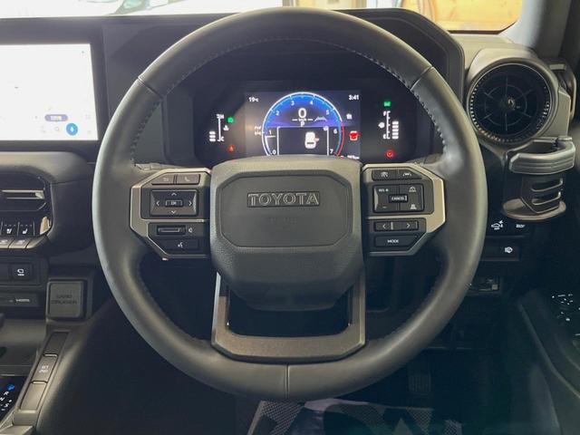 �y�����v�����X�e�A�����O�z�㎿�Ȋv���g�p���邱�ƂŁA��ɂ����������݂ƂĂ��^�]���₷���n���h���ł���