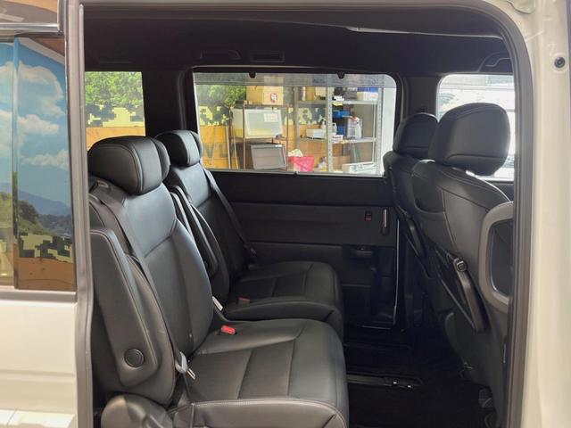 ���ڒ����̓E�H�[�N�X���[�ƂȂ��Ă���܂��B���ڂƎO��ڂ̈ړ�����~�肪�Ƃ��Ă��y�ɂȂ�̂ŁA���~��̍ۂ��X�g���X�������邱�Ƃ͂���܂����