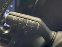 ＮＸ３５０ｈ　Ｆスポーツ　サンルーフ　１４型ディスプレイオーディオ　全周囲カメラ　レーダークルーズ　パワーシート　パワーバックドア　シートベンチレーション　シートメモリー　三眼ＬＥＤヘッド　ＥＴＣ　ブラインドスポットモニター（27枚目）