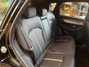 後部座席も気になるようなキズ・汚れやへたり等、大きなダメージはなく、良好な状態です。