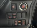 ヴォクシー ＺＳ　煌ＩＩＩ　純正９型ナビ　クルーズコントロール　バックカメラ　衝突被害軽減システム　禁煙車　ハーフレザーシート　コーナーセンサー　ＬＥＤヘッド　ビルトインＥＴＣ　純正１６インチアルミ　車線逸脱警報（7枚目）