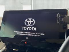 【１２．３インチワイドナビ】高級感とインパクトのある大型ワイドナビを装備。各種オーディオ操作はもちろん、横長ワイド画面でのマップ２分割表示など、利便性も高いナビです♪ 4