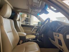 【レーダークルーズコントロール】高速道路での長距離走行が楽に！！自動で速度を保つクルーズコントロールが、衝突軽減システムと連携し、前方の車両を感知して車間を保つように速度調節してくれます！！ 7