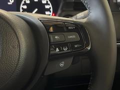 �ڥ����ץƥ��֥��롼������ȥ�����۹�®ƻϩ�Ǥ�Ĺ��Υ���Ԥ��ڤˡ�����ư��®�٤��ݤĥ��롼������ȥ����뤬�����ͷڸ������ƥ��Ϣ�Ȥ��������μ�ξ���Τ��Ƽִ֤��ݤĤ褦��®��Ĵ�ᤷ�Ƥ���ޤ����� 5