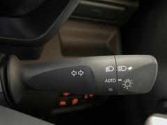 �ڥ����ȥ饤�ȡۼ�������뤵�˱����Ƽ�ư�ǥإåɥ饤�Ȥ��������������Ǥ��뵡ǽ�Ǥ����饤�Ȥ��դ�˺�졦�ä�˺��ʤɤ�̵���ʤꡢ��������ͼ�������Ԥ�¿����ȥ�ͥ��̲���������Ǥ��͢� 7