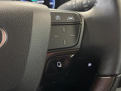 �ڥ졼�������롼������ȥ�����۹�®ƻϩ�Ǥ�Ĺ��Υ���Ԥ��ڤˡ�����ư��®�٤��ݤĥ��롼������ȥ����뤬�����ͷڸ������ƥ��Ϣ�Ȥ��������μ�ξ���Τ��Ƽִ֤��ݤĤ褦��®��Ĵ�ᤷ�Ƥ���ޤ����� 7