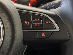 �ڥ����ץƥ��֥��롼������ȥ�����۹�®ƻϩ�Ǥ�Ĺ��Υ���Ԥ��ڤˡ�����ư��®�٤��ݤĥ��롼������ȥ����뤬�����ͷڸ������ƥ��Ϣ�Ȥ��������μ�ξ���Τ��Ƽִ֤��ݤĤ褦��®��Ĵ�ᤷ�Ƥ���ޤ����� 3