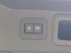 �ڥѥ�Хå��ɥ��ۥ��ޡ��ȥ����䱿ž�ʤΥܥ���򲡤������ǥꥢ�����Ȥ���ư�ǳ��Ĥ��ޤ�����ʪ����äƤ�����䡢�⤤���֤ˤ���Хå��ɥ����Ĥ��ݤ������ʵ�ǽ�Ǥ��� 7