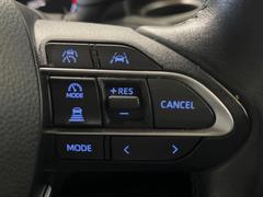 �ڥ졼�������롼������ȥ�����۹�®ƻϩ�Ǥ�Ĺ��Υ���Ԥ��ڤˡ�����ư��®�٤��ݤĥ��롼������ȥ����뤬�����ͷڸ������ƥ��Ϣ�Ȥ��������μ�ξ���Τ��Ƽִ֤��ݤĤ褦��®��Ĵ�ᤷ�Ƥ���ޤ����� 6