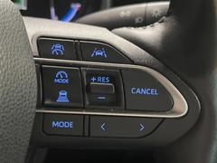 �ڥ졼�������롼������ȥ�����۹�®ƻϩ�Ǥ�Ĺ��Υ���Ԥ��ڤˡ�����ư��®�٤��ݤĥ��롼������ȥ����뤬�����ͷڸ������ƥ��Ϣ�Ȥ��������μ�ξ���Τ��Ƽִ֤��ݤĤ褦��®��Ĵ�ᤷ�Ƥ���ޤ����� 5