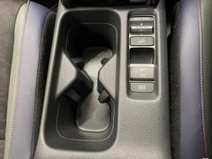 �ڥ�����ҥ륢�����ȡ۵ޤʺ�ƻ�򲼤�Ȥ��˼�ư�ǥ֥졼�������桢�������®�٤��ݤ��ޤ�����ƻ�䰭ϩ�ʤɳ��䤹��ϩ�̤β����Ǥ⥿���䤬���å����ʤ�����¿����ϥ�ɥ����˽���Ǥ��ޤ��� 6