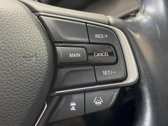 �ڥ����ץƥ��֥��롼������ȥ�����۹�®ƻϩ�Ǥ�Ĺ��Υ���Ԥ��ڤˡ�����ư��®�٤��ݤĥ��롼������ȥ����뤬�����ͷڸ������ƥ��Ϣ�Ȥ��������μ�ξ���Τ��Ƽִ֤��ݤĤ褦��®��Ĵ�ᤷ�Ƥ���ޤ����� 7