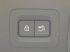 �ڥѥ�Хå��ɥ��ۥ��ޡ��ȥ����䱿ž�ʤΥܥ���򲡤������ǥꥢ�����Ȥ���ư�ǳ��Ĥ��ޤ�����ʪ����äƤ�����䡢�⤤���֤ˤ���Хå��ɥ����Ĥ��ݤ������ʵ�ǽ�Ǥ��� 7