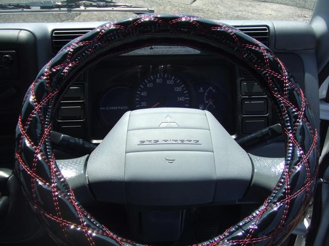 キャンター 　１．５トン全低床アルミブロック　ワンオ－ナ－車　メッキパ－ツ　荷台床鉄板張り　レザ－シ－トカバ－付き　バックカメラ付き　走行４万キロ台　記録簿　ディ－ゼルタ－ボ　全面塗装済み　内装クリ－ニング済み（24枚目）