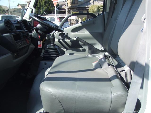 ダイナトラック 2トン全低床強化ダンプ ワンオ-ナ-車 左電格ミラ- 極東強化ダンプ 全面塗装済み 内装クリーニング済み(24枚目)