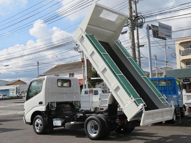 日野 デュトロ