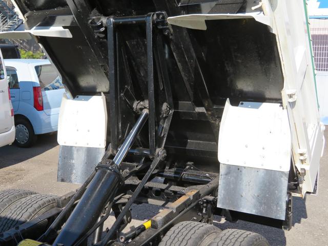 エルフトラック 全低床3tダンプ コボレーン付 3.0ディーゼルターボエンジン フロア6速MT 積載量3000kg ETC 運転席エアバック エアコン パワステ パワーウインドウ(17枚目)
