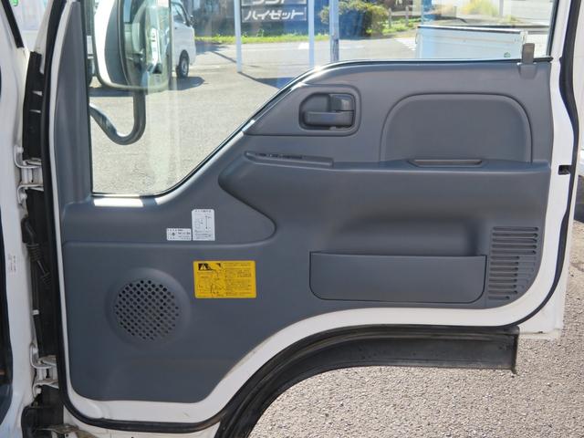 エルフトラック 全低床3tダンプ コボレーン付 3.0ディーゼルターボエンジン フロア6速MT 積載量3000kg ETC 運転席エアバック エアコン パワステ パワーウインドウ(28枚目)