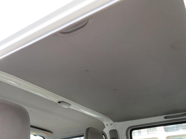 ダイナトラック Ｗキャブロングジャストロー　Ｗキャブ低床１．１５ｔ積　３．０ディーゼルターボ　フロアオートマ　荷台内寸（長さ２１０ｃｍＸ横幅１６０ｃｍ）　荷台フロア鉄板張り　積載量１１５０ｋｇ（23枚目）