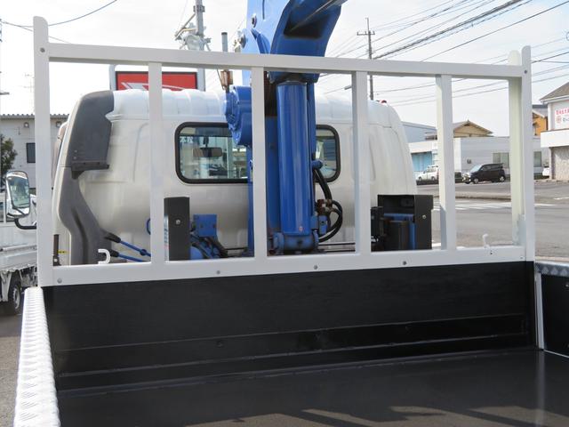 ダイナトラック 超ロング3t積 タダノ4段クレーン ラジコン フックイン付 4.0ディーゼルターボエンジン フロア6速ミッション 荷台内寸(長さ447cmX横幅207cm) 荷台フロア鉄板張り 積載量3000kg(14枚目)