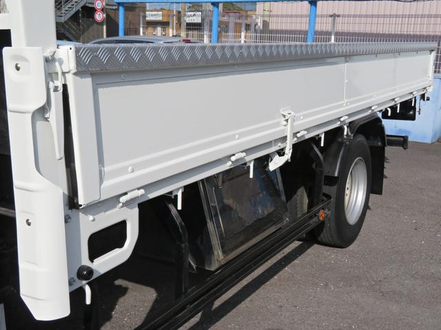 ダイナトラック 超ロング3t積 タダノ4段クレーン ラジコン フックイン付 4.0ディーゼルターボエンジン フロア6速ミッション 荷台内寸(長さ447cmX横幅207cm) 荷台フロア鉄板張り 積載量3000kg(32枚目)