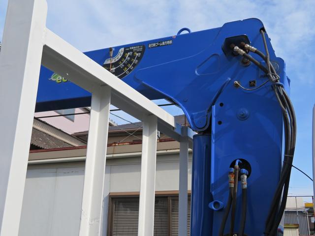 ダイナトラック 超ロング3t積 タダノ4段クレーン ラジコン フックイン付 4.0ディーゼルターボエンジン フロア6速ミッション 荷台内寸(長さ447cmX横幅207cm) 荷台フロア鉄板張り 積載量3000kg(46枚目)