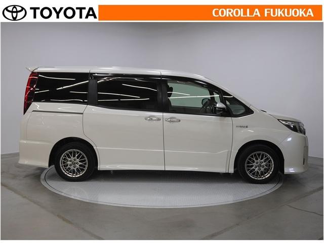 ノア ハイブリッドSi ダブルバイビー 衝突被害軽減システム 両側電動スライド メモリーナビ フルセグ ETC バックカメラ CD DVD再生 キーレス スマートキー 盗難防止装置(9枚目)