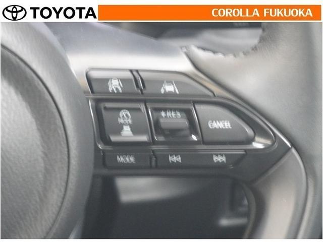 �������H�Ȃǂ����̑��x�ő��s�������ꍇ�ɁA�X�C�b�`�𑀍삷�邱�ƂŃA�N�Z���y�_���𓥂܂��ɒ葬���s�ł��܂��B