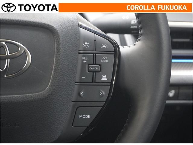 �������H�Ȃǂ����̑��x�ő��s�������ꍇ�ɁA�X�C�b�`�𑀍삷�邱�ƂŃA�N�Z���y�_���𓥂܂��ɒ葬���s�ł��܂��B