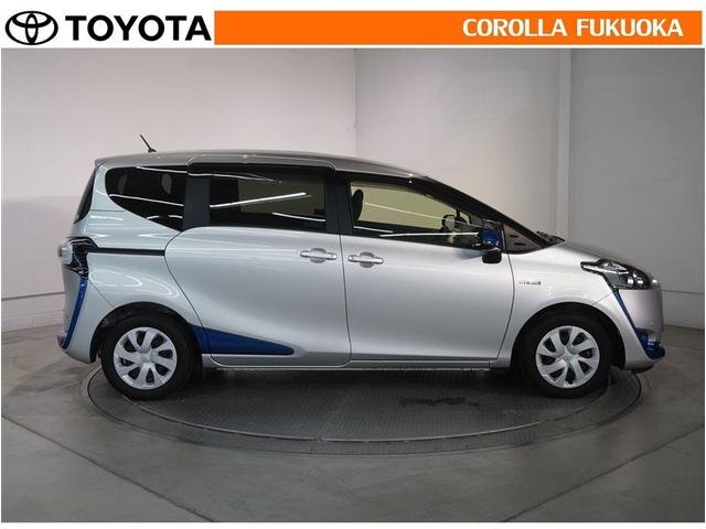 シエンタ ハイブリッドＧ　衝突被害軽減システム　両側電動スライド　メモリーナビ　フルセグ　ＥＴＣ　バックカメラ　ＣＤ　ＤＶＤ再生　キーレス　スマートキー　盗難防止装置（9枚目）