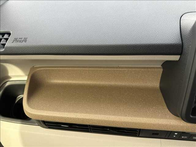 Ｎ－ＢＯＸ ベースグレード　届出済み未使用車（28枚目）