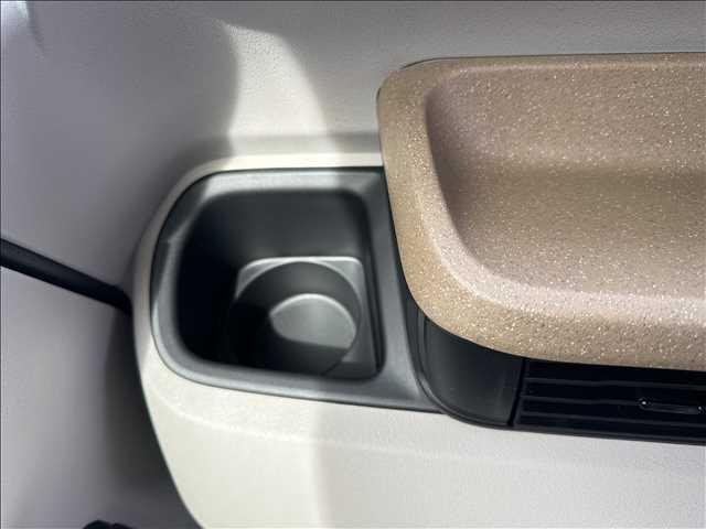 Ｎ－ＢＯＸ ベースグレード　届出済み未使用車（31枚目）