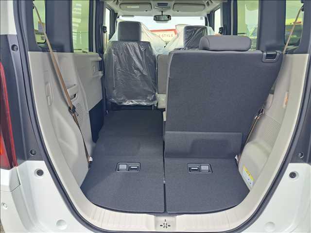 Ｎ－ＢＯＸ ベースグレード　届出済み未使用車（11枚目）