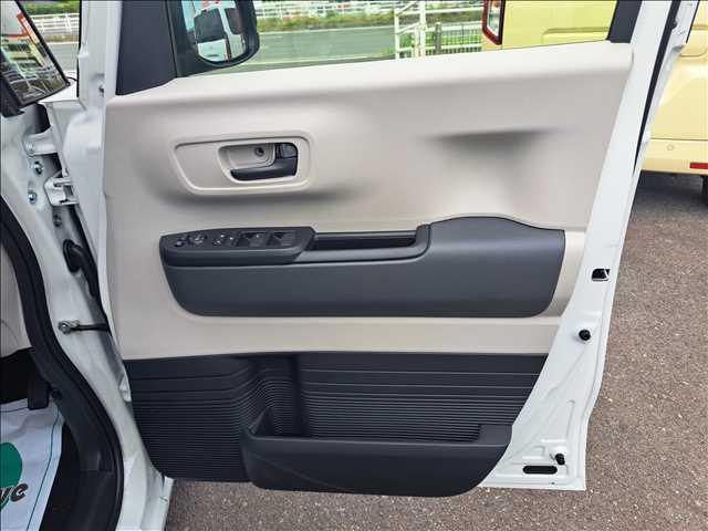Ｎ－ＢＯＸ ベースグレード　届出済み未使用車（37枚目）