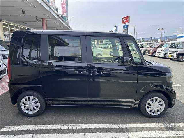 Ｎ－ＢＯＸ ベースグレード　届出済み未使用車（6枚目）