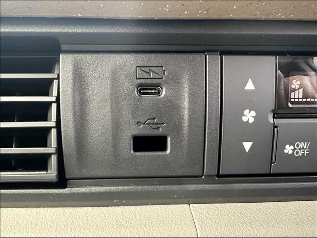 Ｎ－ＢＯＸ ベースグレード　届出済み未使用車（27枚目）