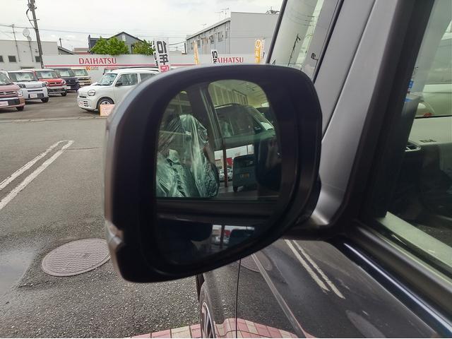 Ｎ－ＢＯＸカスタム ベースグレード　登録済み未使用車　左側電動スライドドア　Ｈｏｎｄａ　ＳＥＮＳＩＮＧ　シートヒーター　オートエアコン　ロールサンシェード（5枚目）
