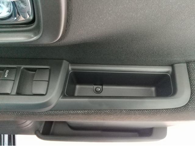 Ｎ－ＢＯＸカスタム ベースグレード　登録済み未使用車　左側電動スライドドア　Ｈｏｎｄａ　ＳＥＮＳＩＮＧ　シートヒーター　オートエアコン　ロールサンシェード（10枚目）