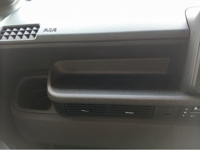 Ｎ－ＢＯＸカスタム ベースグレード　登録済み未使用車　左側電動スライドドア　Ｈｏｎｄａ　ＳＥＮＳＩＮＧ　シートヒーター　オートエアコン　ロールサンシェード（26枚目）